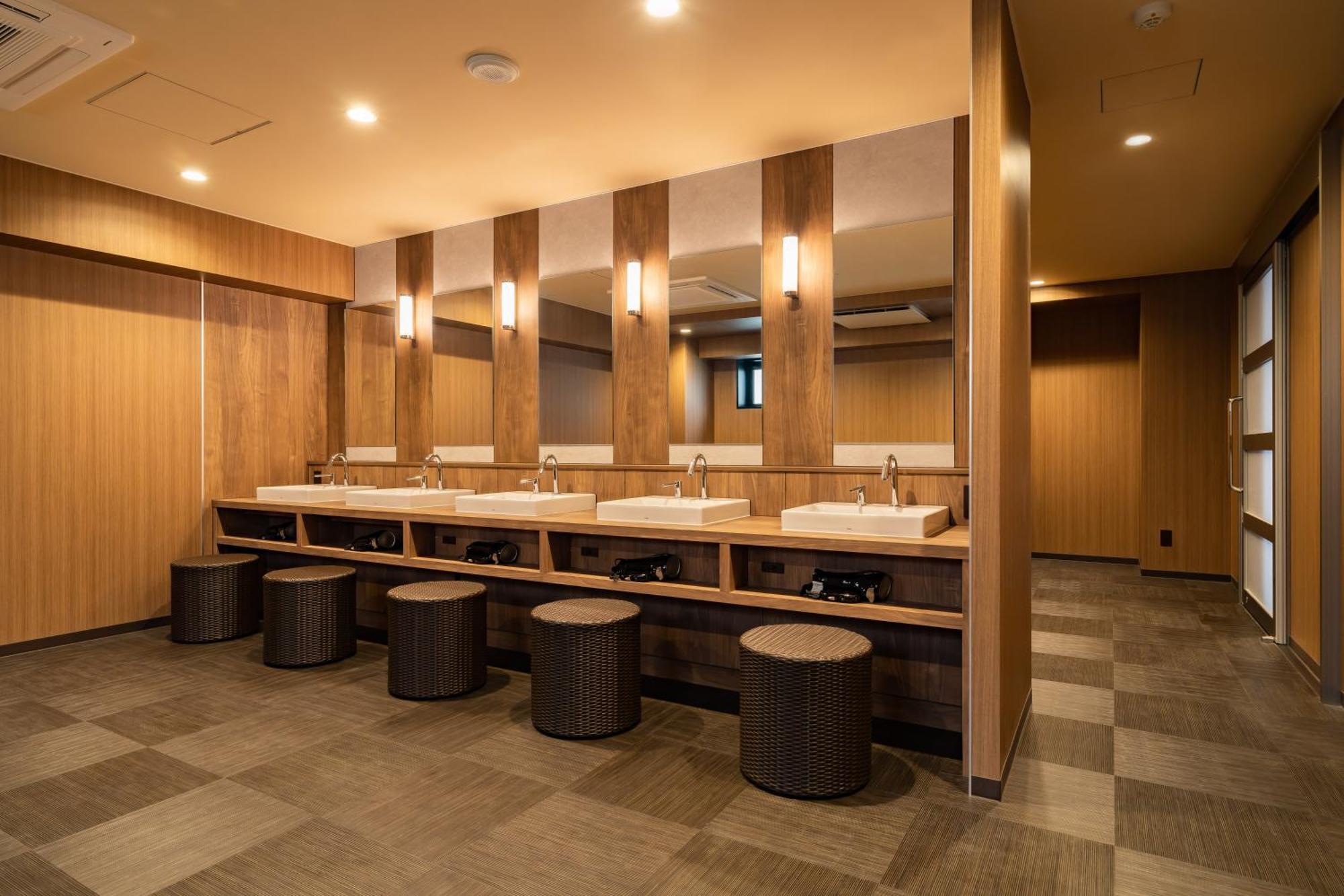 Hotel Shuranza Makuhari Bay Chiba Bagian luar foto