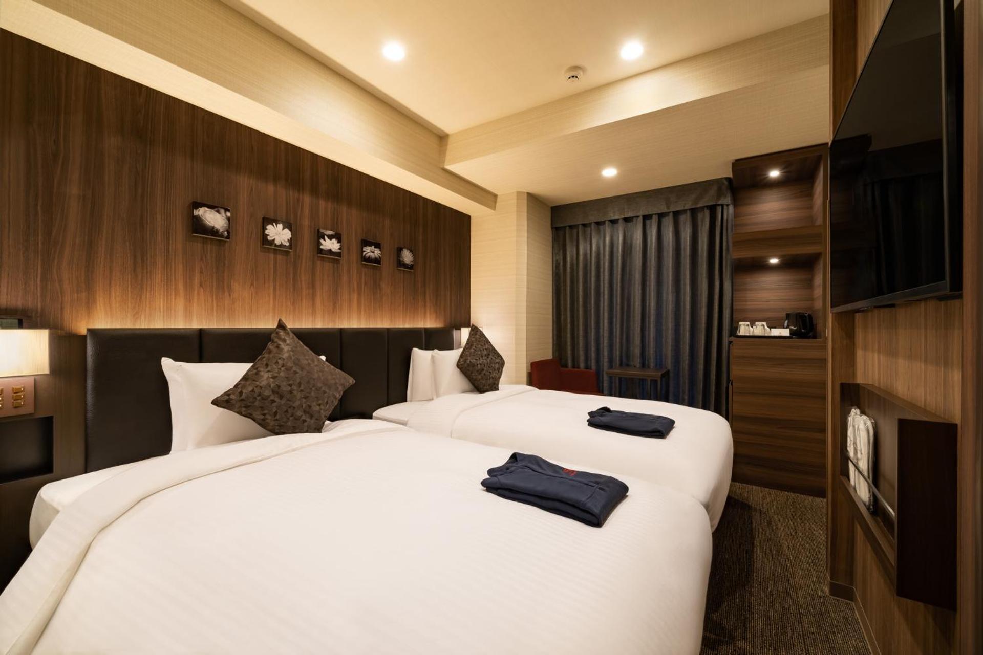 Hotel Shuranza Makuhari Bay Chiba Bagian luar foto